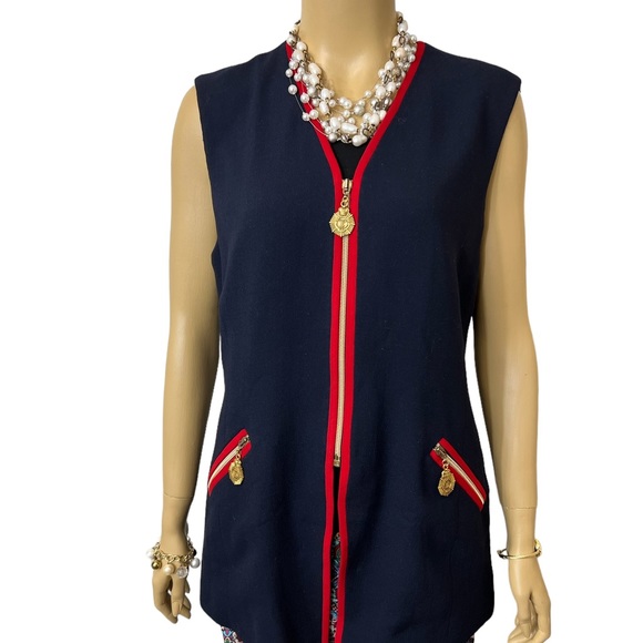 VINTAGE ELLEN TRACY LADYS ZIPPER FRONT VEST 100% WOOL SIZE 12. - Picture 3 of 14